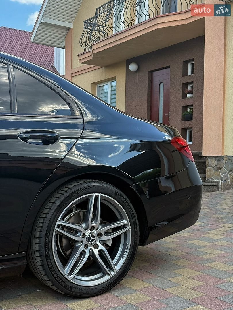Mercedes-Benz E-Class 2017 VIN WDD2130041A241495 фото оголошення 9 з 62