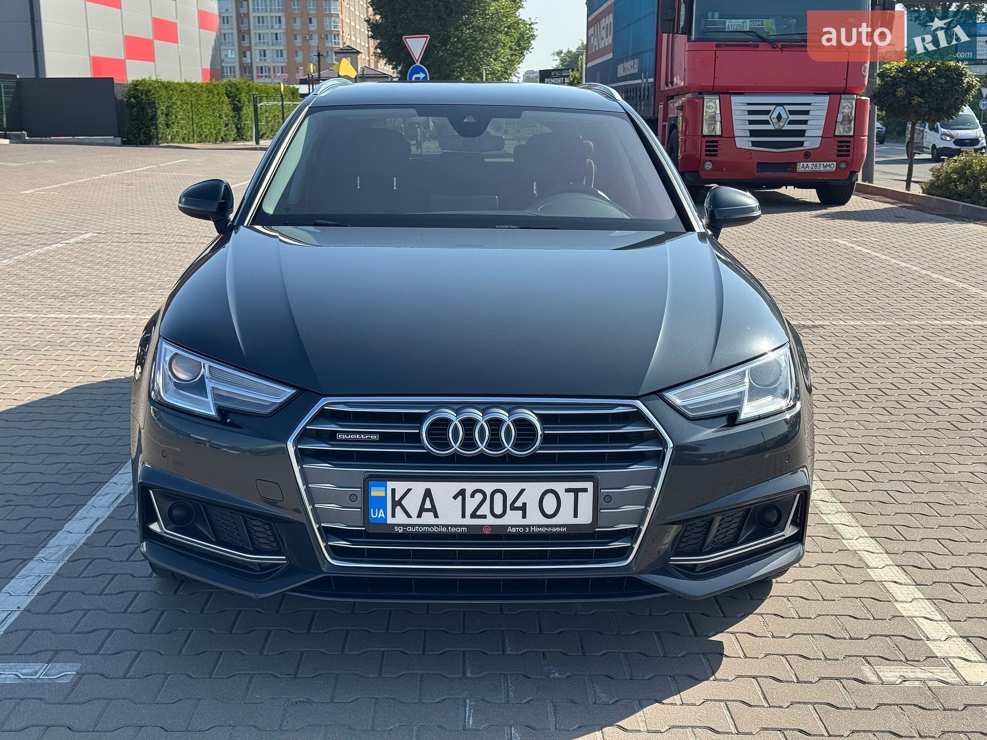 Audi A4 2019 VIN WAUZZZF47KA079169 фото оголошення 7 з 38