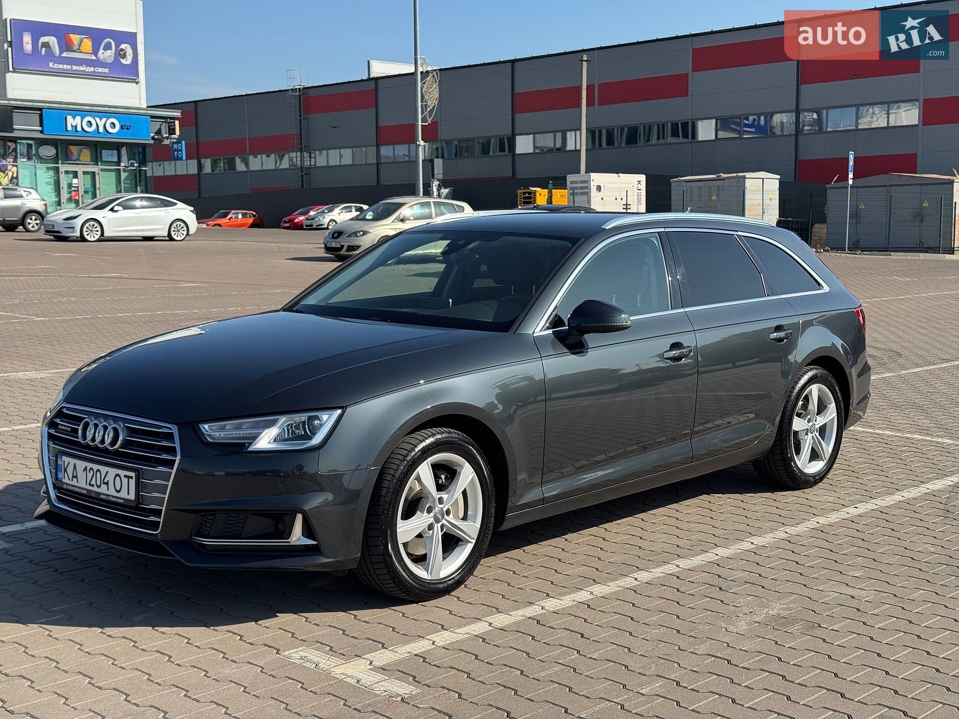 Audi A4 2019 VIN WAUZZZF47KA079169 фото оголошення 9 з 38