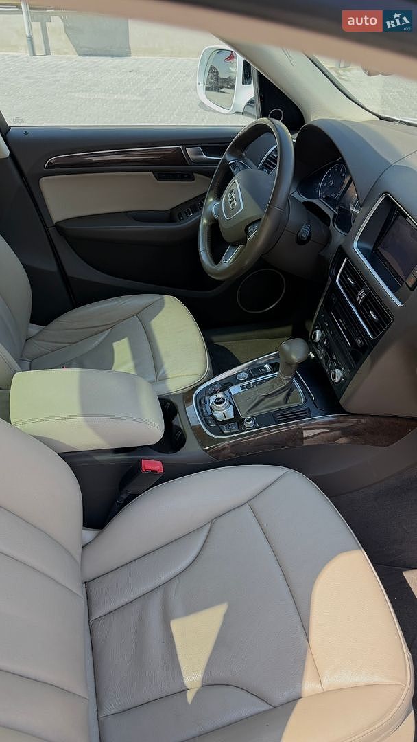Audi Q5 2016 VIN WA1L2AFP3HA085126 фото оголошення 7 з 18