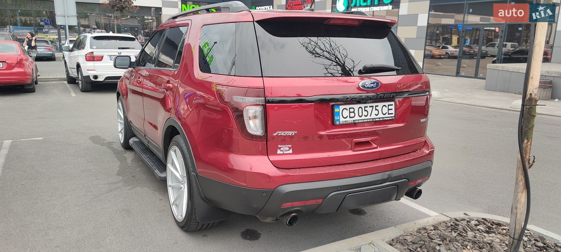 Ford Explorer 2015 VIN 1FM5K8GT1FGC49904 фото оголошення 4 з 44