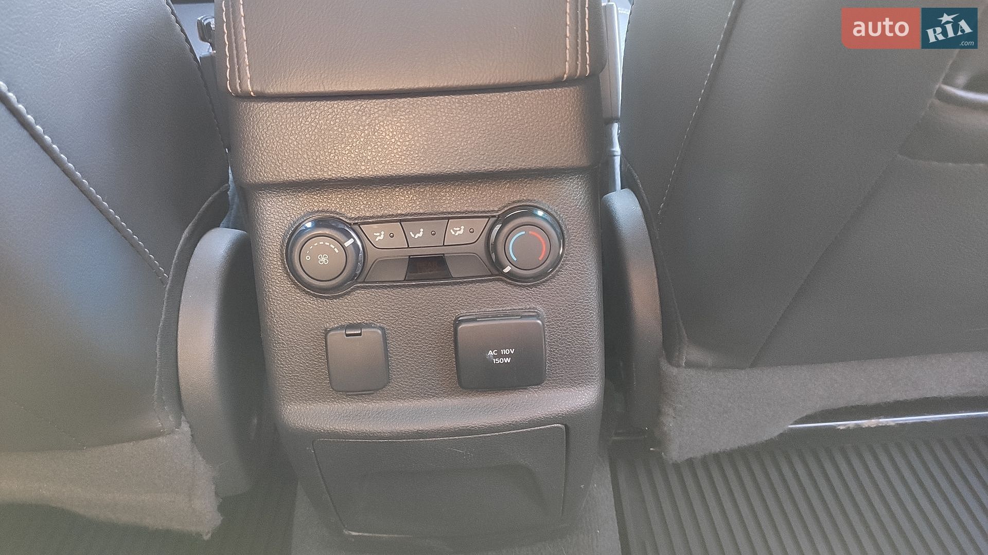 Ford Explorer 2015 VIN 1FM5K8GT1FGC49904 фото оголошення 10 з 44
