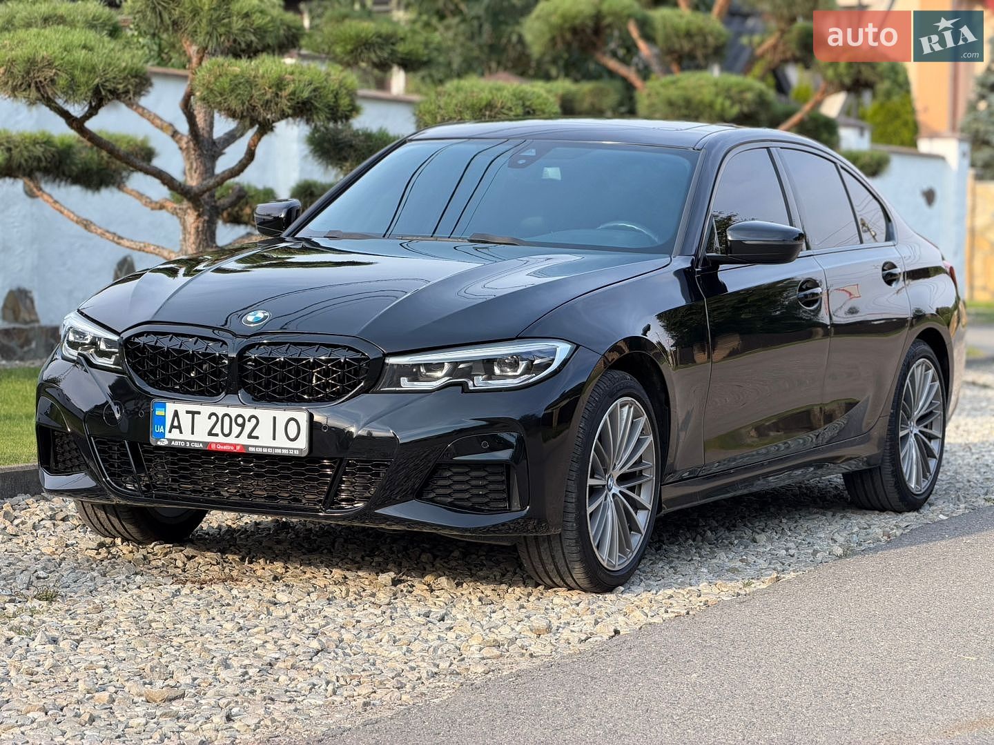 BMW 3 Series 2019 VIN WBA5R7C03LFH52597 фото оголошення 2 з 19