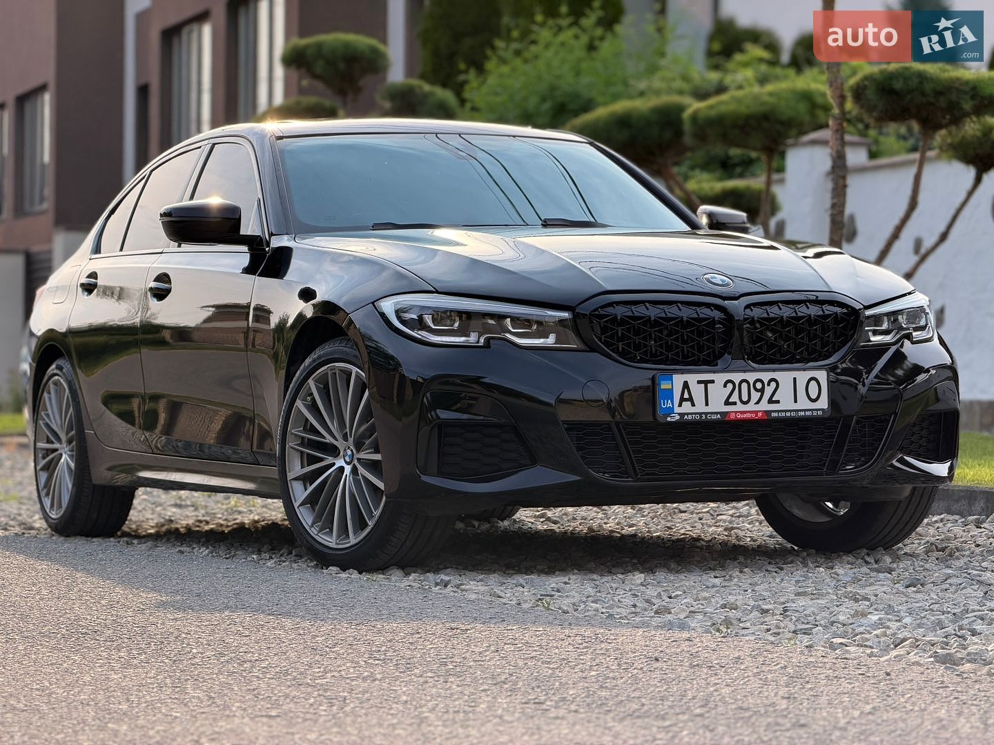BMW 3 Series 2019 VIN WBA5R7C03LFH52597 фото оголошення 3 з 19