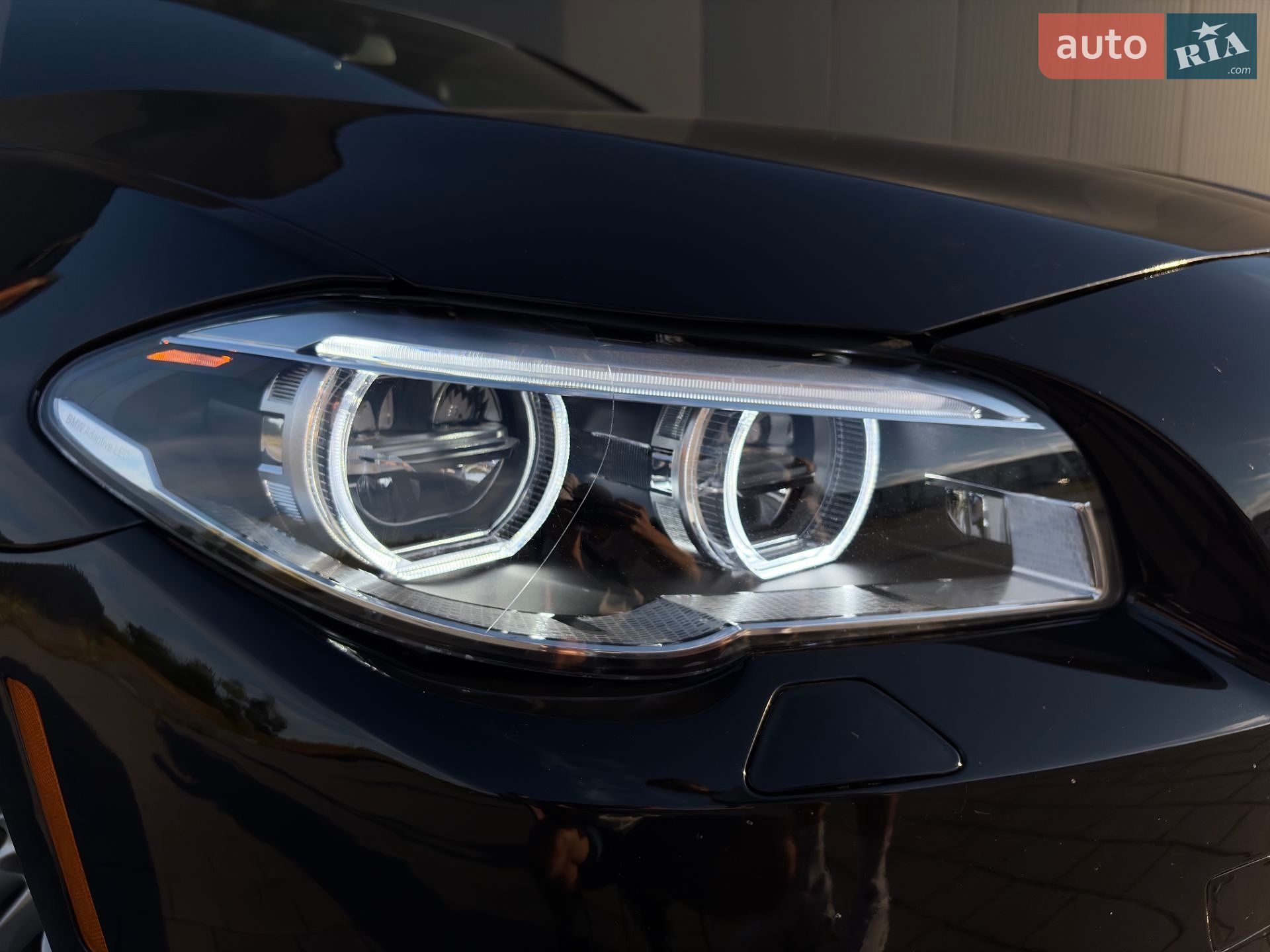 BMW 5 Series 2014 VIN WBA5A5C52ED504943 фото оголошення 9 з 27