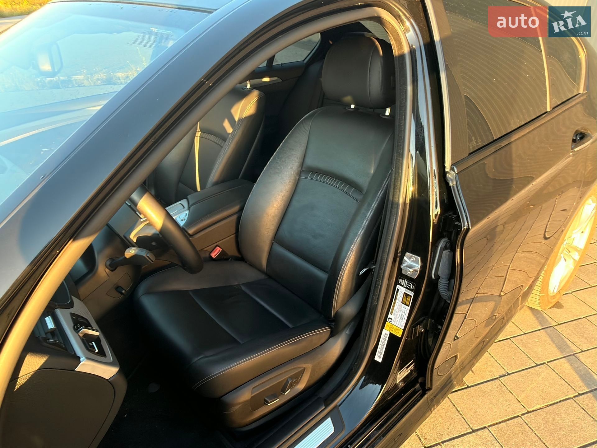 BMW 5 Series 2014 VIN WBA5A5C52ED504943 фото оголошення 22 з 27