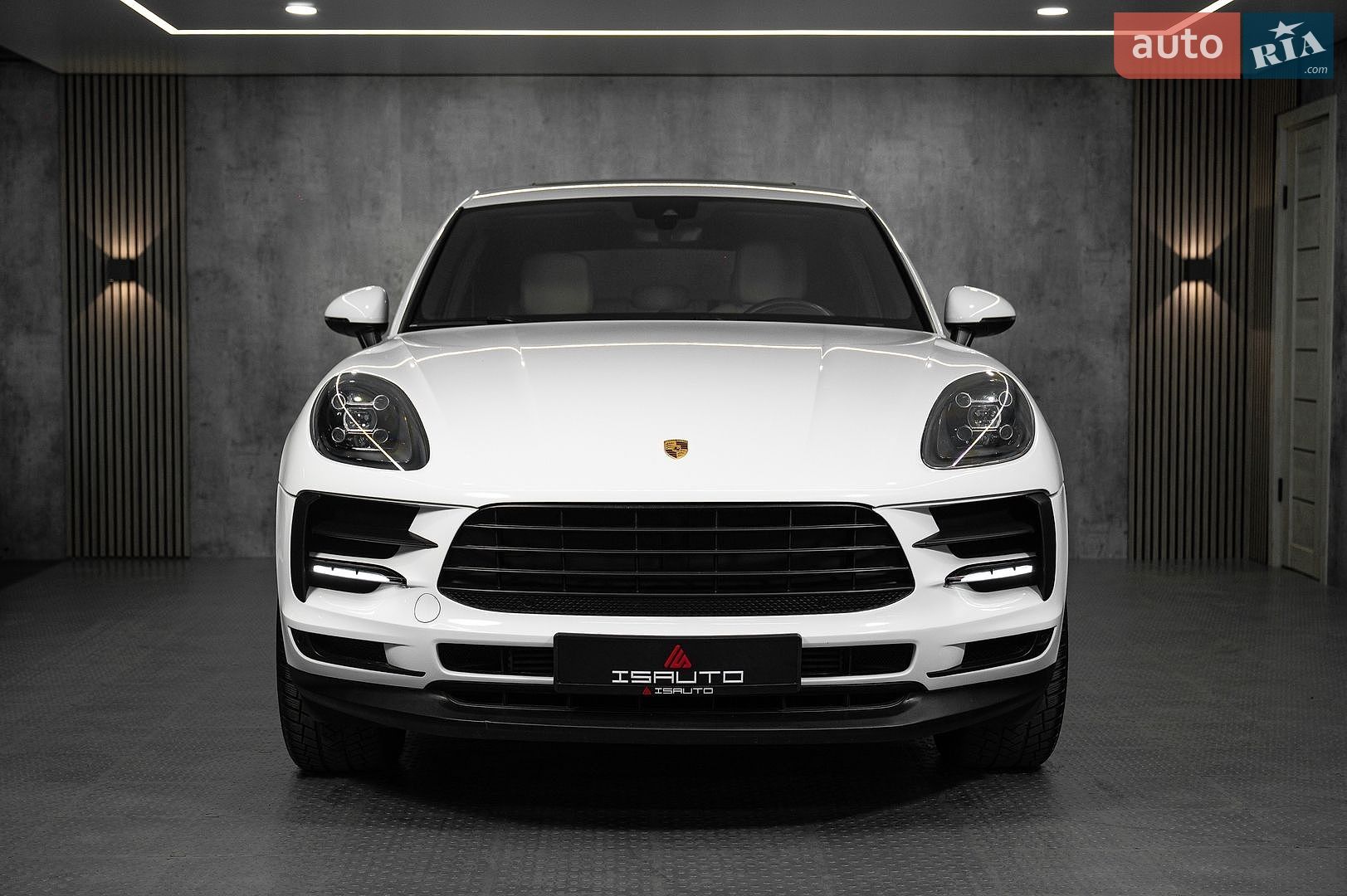 Porsche Macan 2019 VIN WP1AA2A54LLB02037 фото оголошення 6 з 31
