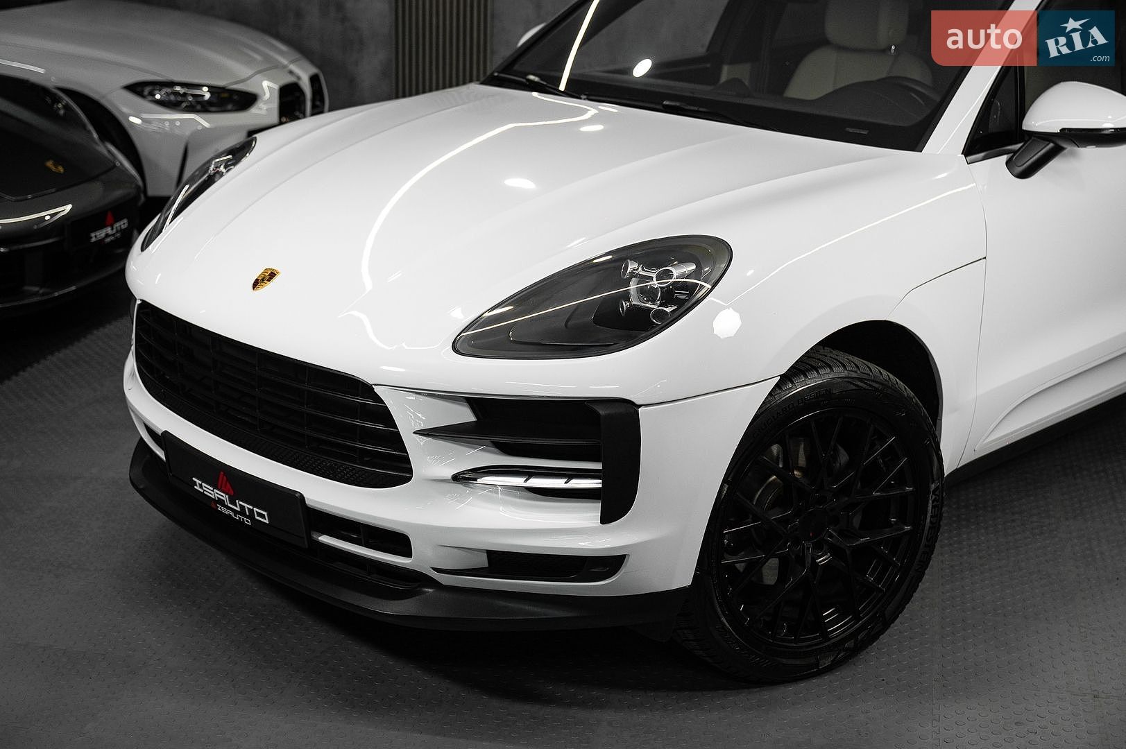 Porsche Macan 2019 VIN WP1AA2A54LLB02037 фото оголошення 9 з 31
