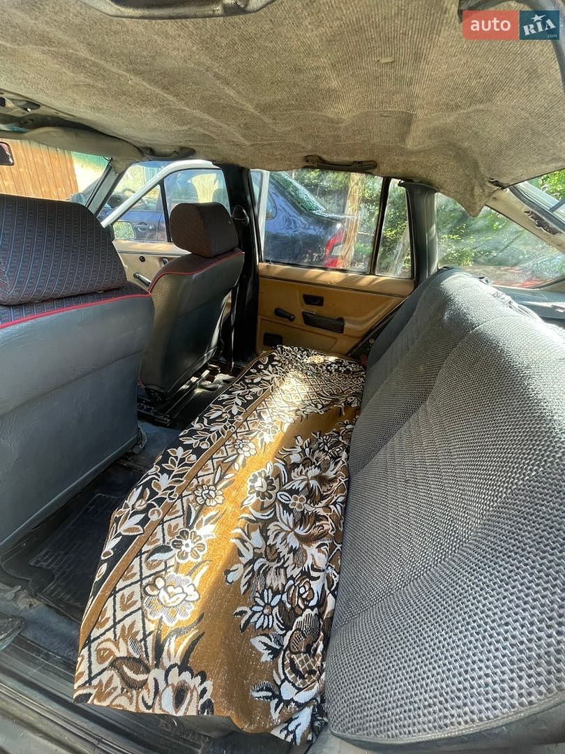 Volkswagen Passat 1986 VIN WVWZZZ32ZGE093075 фото оголошення 22 з 80