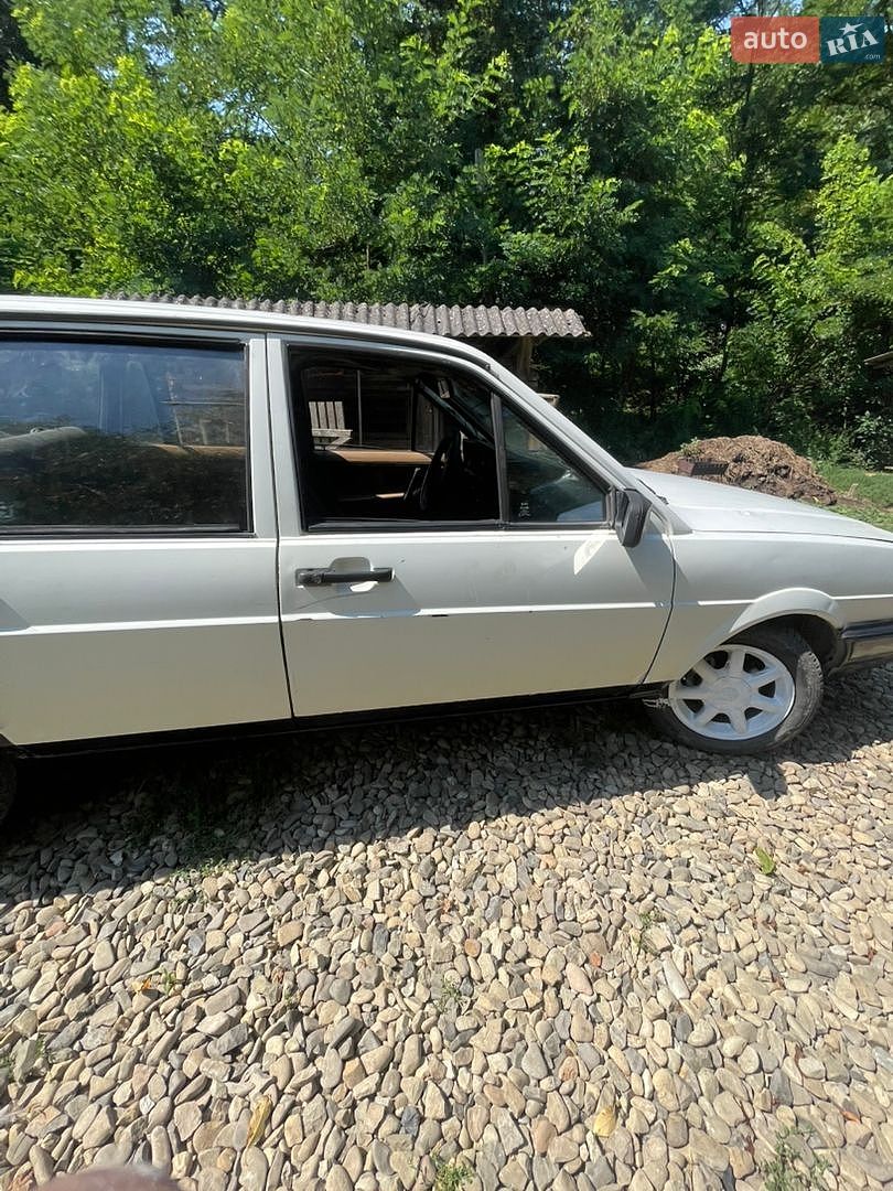 Volkswagen Passat 1986 VIN WVWZZZ32ZGE093075 фото оголошення 47 з 80