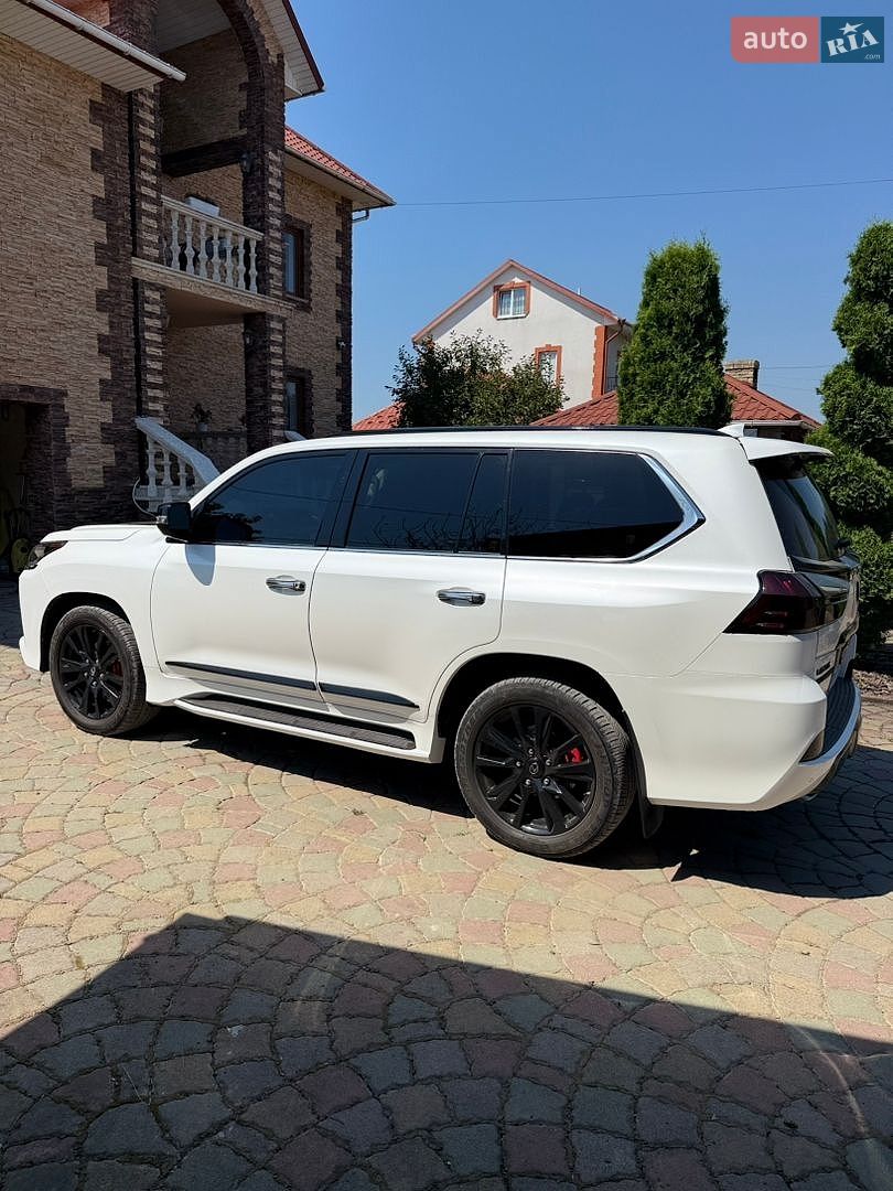 Lexus LX 2017 VIN Y89G10800JAC87062 фото оголошення 13 з 90