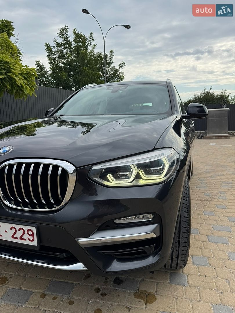 BMW X3 2018 VIN WBATX31030LC28372 фото оголошення 2 з 25