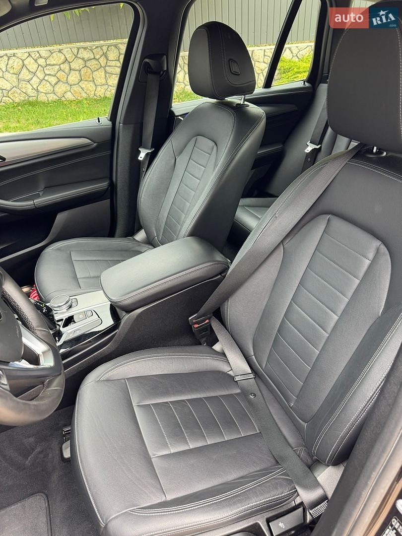 BMW X3 2018 VIN WBATX31030LC28372 фото оголошення 13 з 25