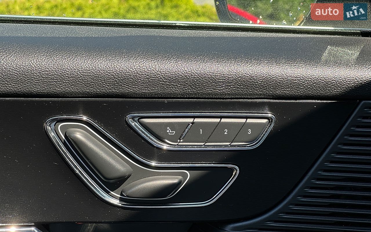 Lincoln Corsair 2021 VIN 5LMCJ1D95MUL08121 фото оголошення 23 з 27