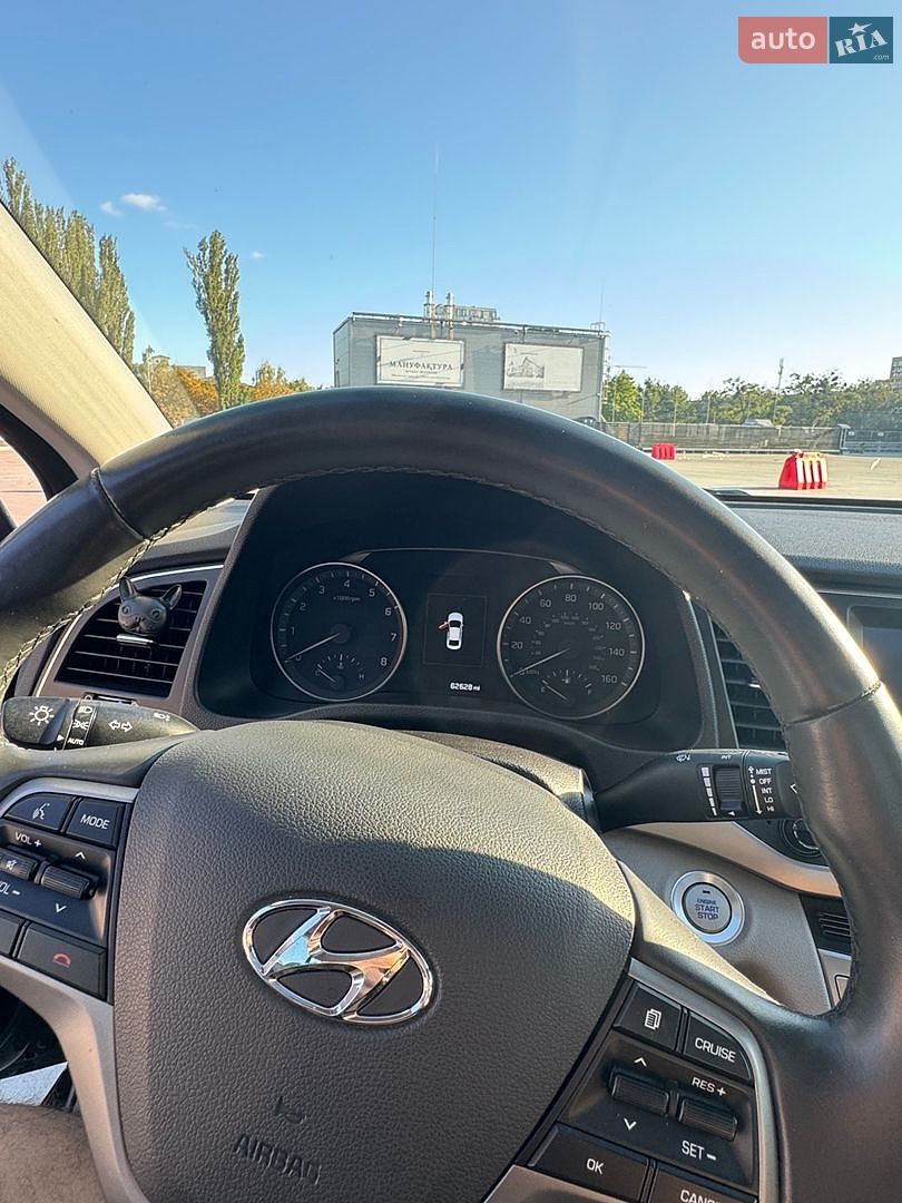 Hyundai Elantra 2016 VIN 5NPD84LFXHH037203 фото оголошення 7 з 11