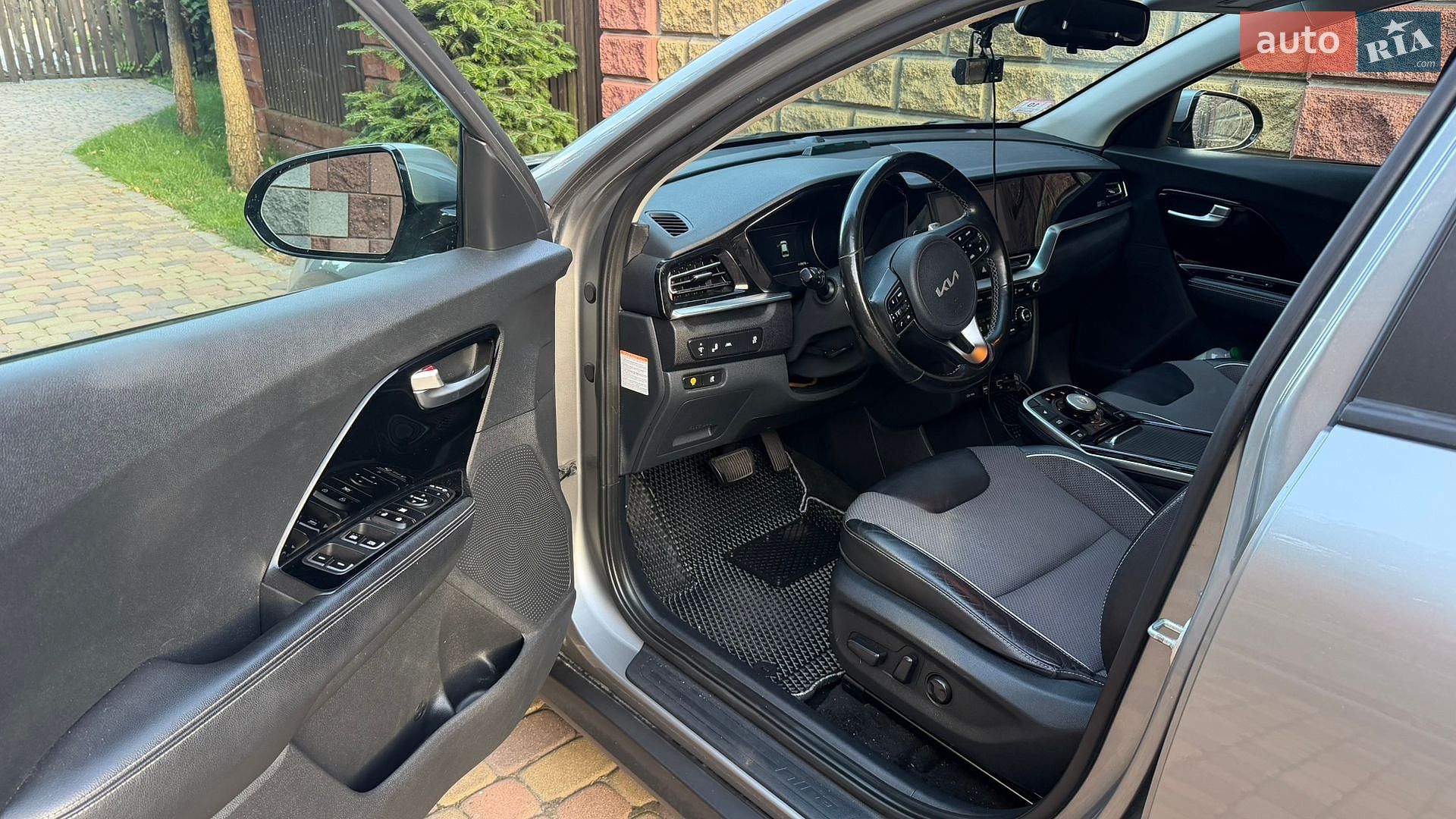 Kia Niro 2022 VIN KNDCC3LG4N5161184 фото оголошення 20 з 34