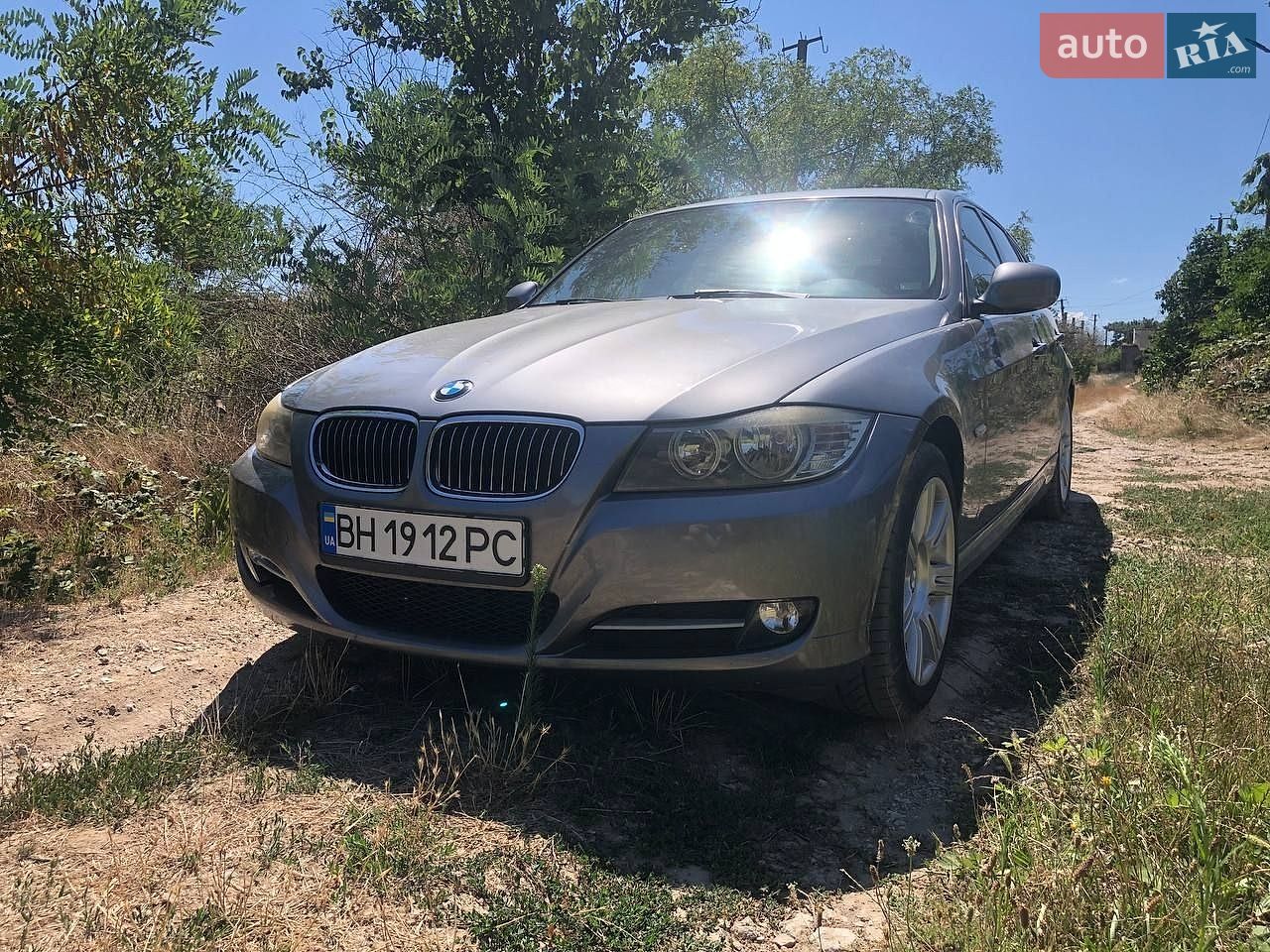 BMW 3 Series 2012 VIN WBAUT310X0F212522 фото оголошення 2 з 17