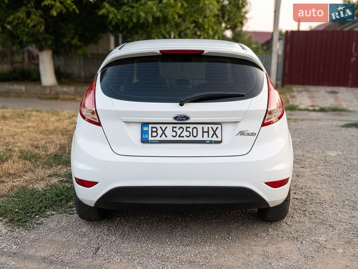 Ford Fiesta 2017 VIN WF0DXXGAKDHP23102 фото оголошення 5 з 8
