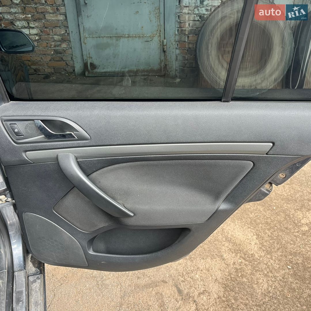 Skoda Octavia 2007 VIN TMBBS61Z282099519 фото оголошення 13 з 24