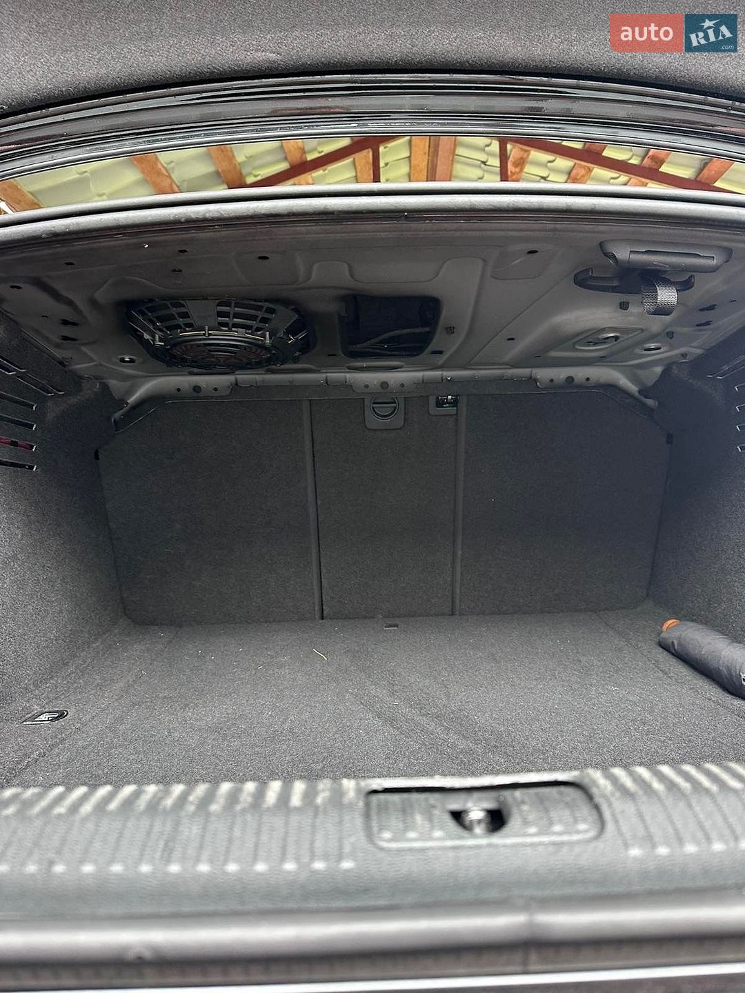Audi A4 2018 VIN WAUENAF45JA181838 фото оголошення 18 з 19
