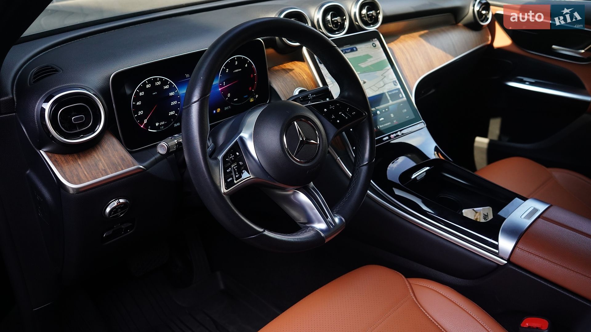 Mercedes-Benz GLC-Class 2023 VIN W1NKM0FBXPF013327 фото оголошення 17 з 23