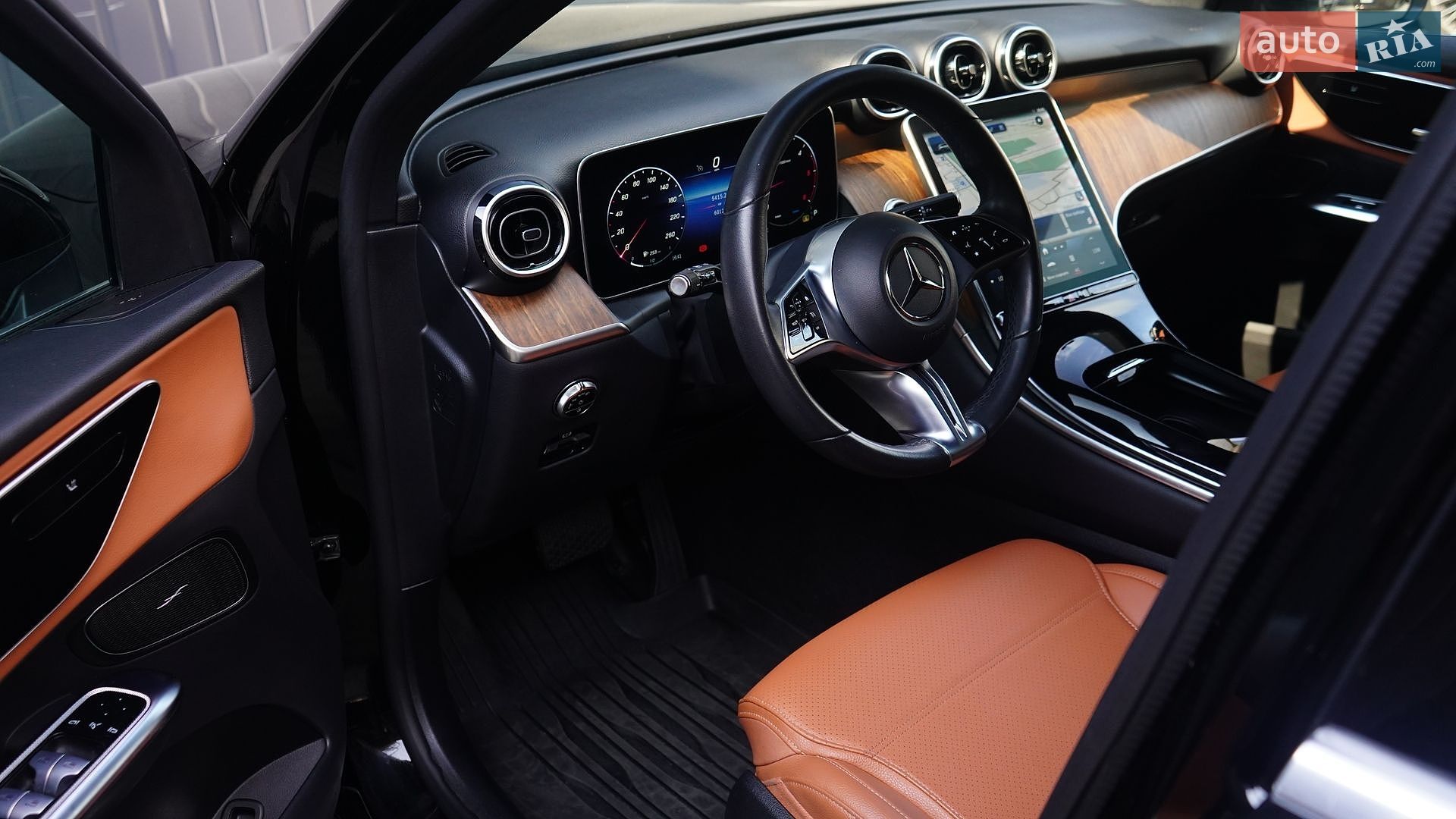 Mercedes-Benz GLC-Class 2023 VIN W1NKM0FBXPF013327 фото оголошення 20 з 23