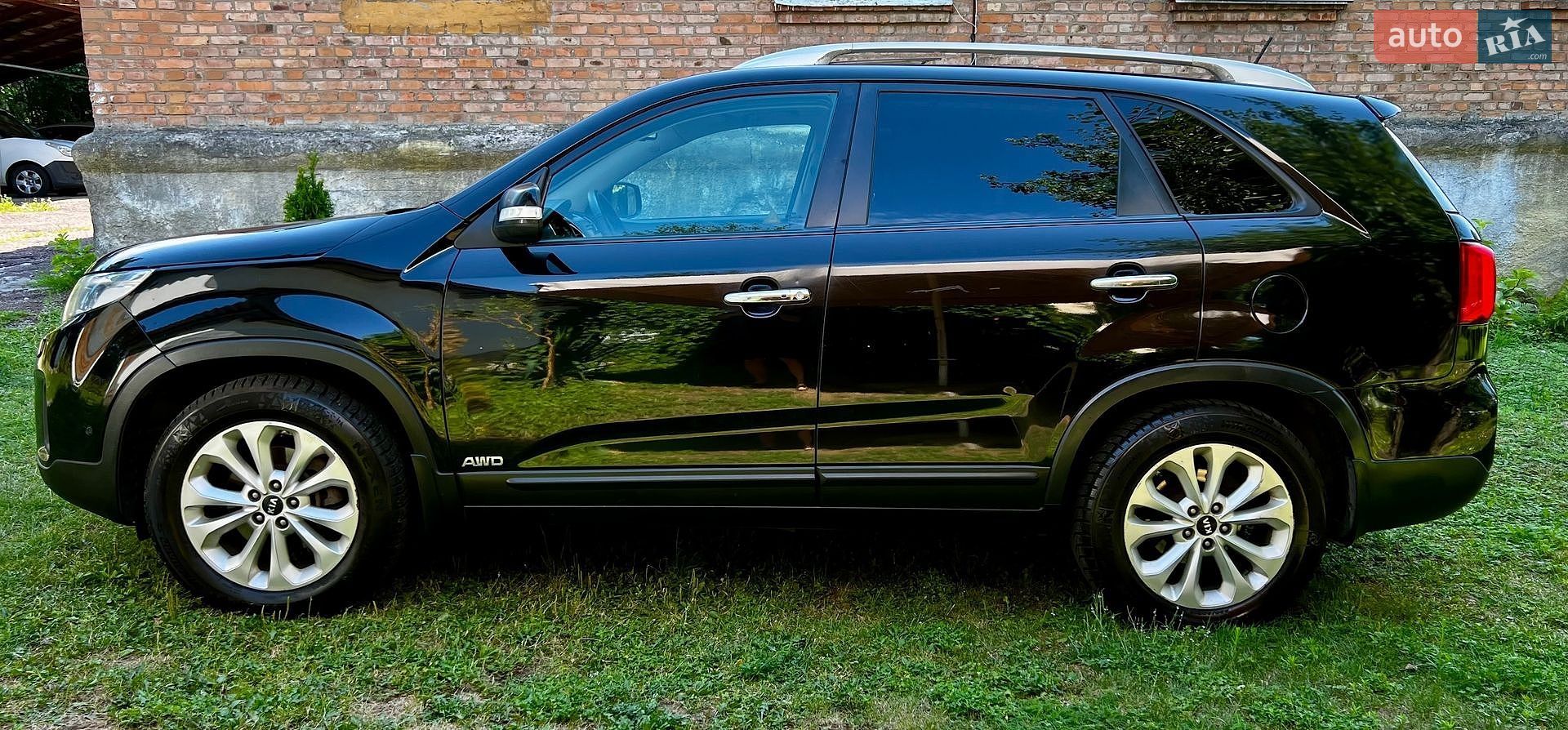 Kia Sorento 2013 VIN KNAKU814DE5457046 фото оголошення 5 з 46