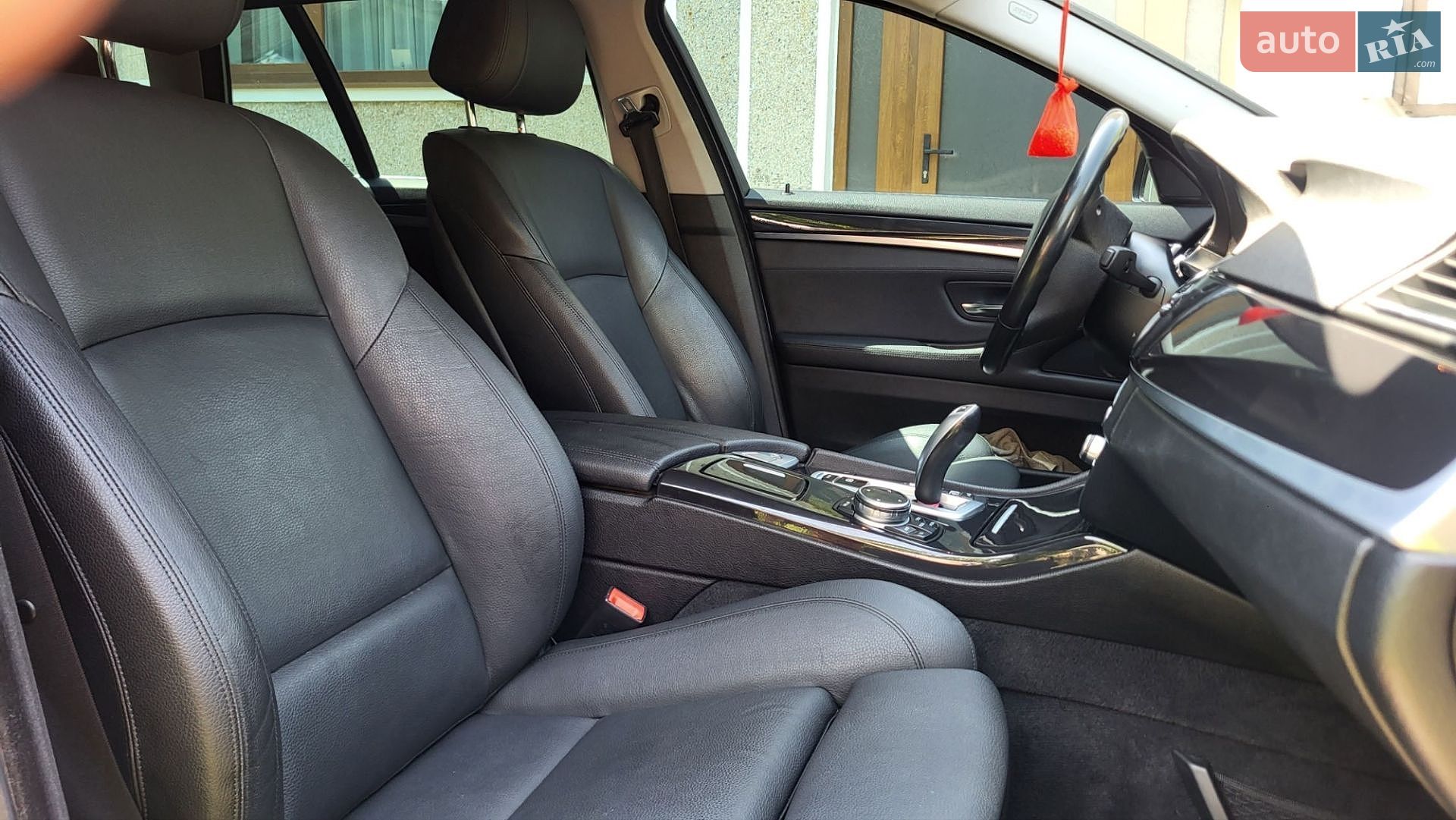 BMW 5 Series 2014 VIN WBA5L31080G076180 фото оголошення 51 з 75