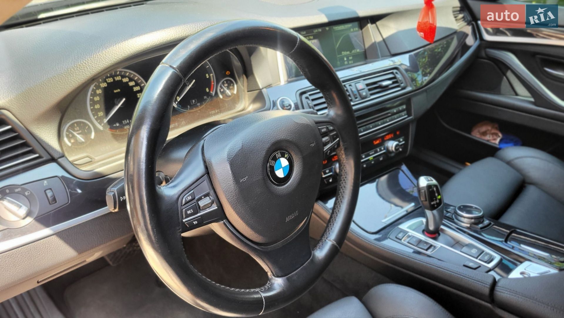 BMW 5 Series 2014 VIN WBA5L31080G076180 фото оголошення 46 з 75