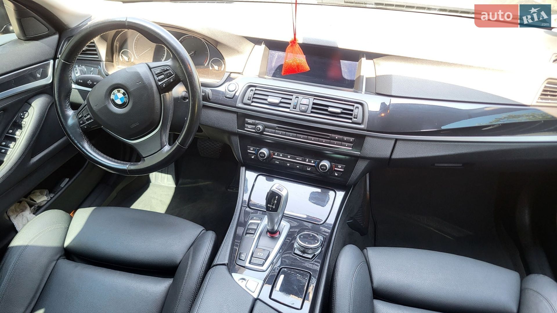 BMW 5 Series 2014 VIN WBA5L31080G076180 фото оголошення 52 з 75