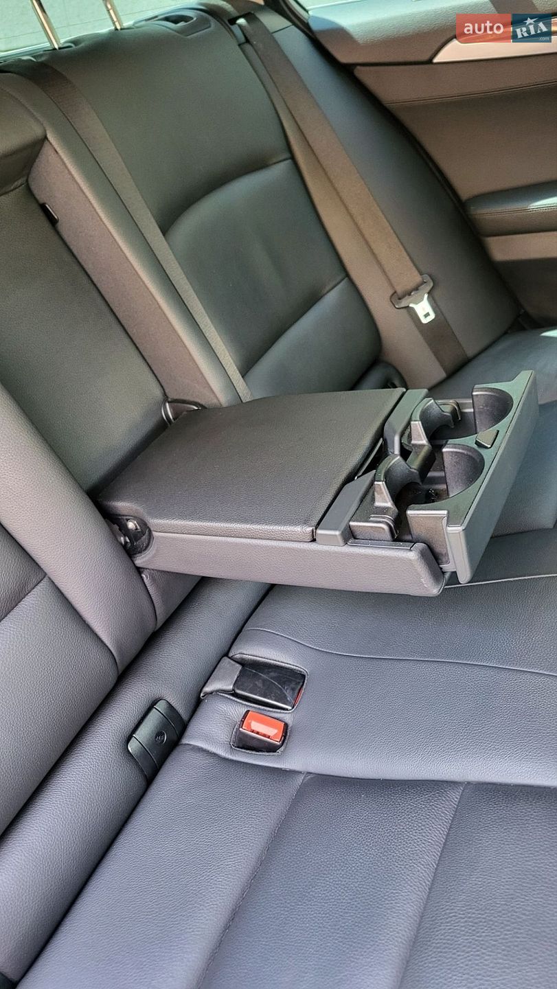 BMW 5 Series 2014 VIN WBA5L31080G076180 фото оголошення 65 з 75