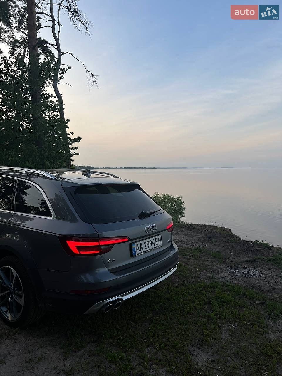 Audi A4 2017 VIN WAUZZZF47HA118139 фото оголошення 9 з 28