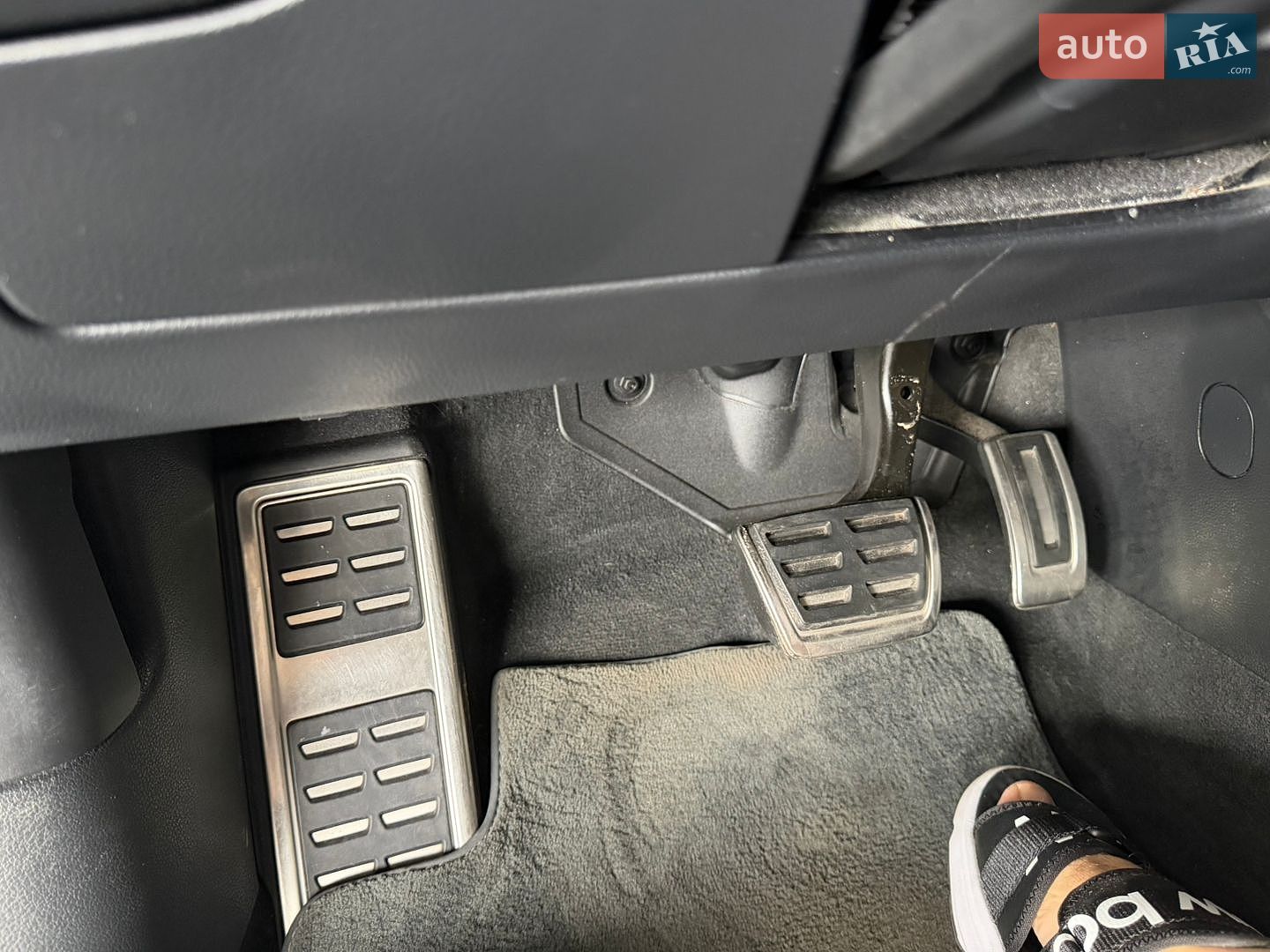 Audi A3 2017 VIN WAUUPBFF4HA080104 фото оголошення 31 з 33