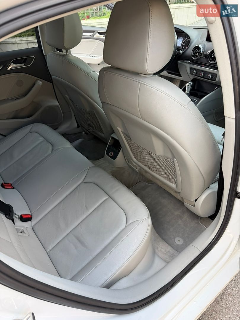 Audi A3 2016 VIN WAUZZZ8V3H1002622 фото оголошення 19 з 24