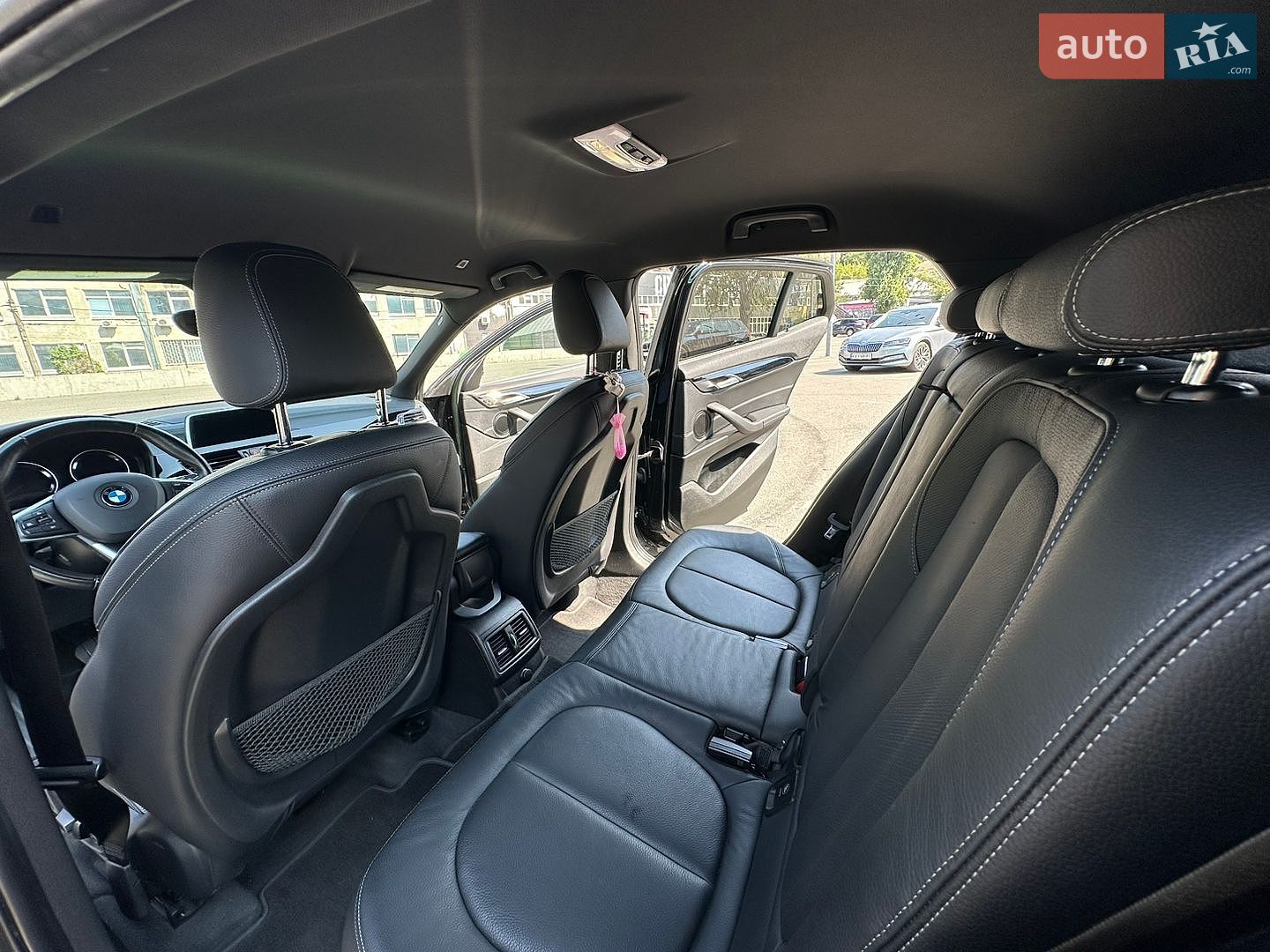 BMW X2 2018 VIN WBXYJ5C38JEF75928 фото оголошення 19 з 31