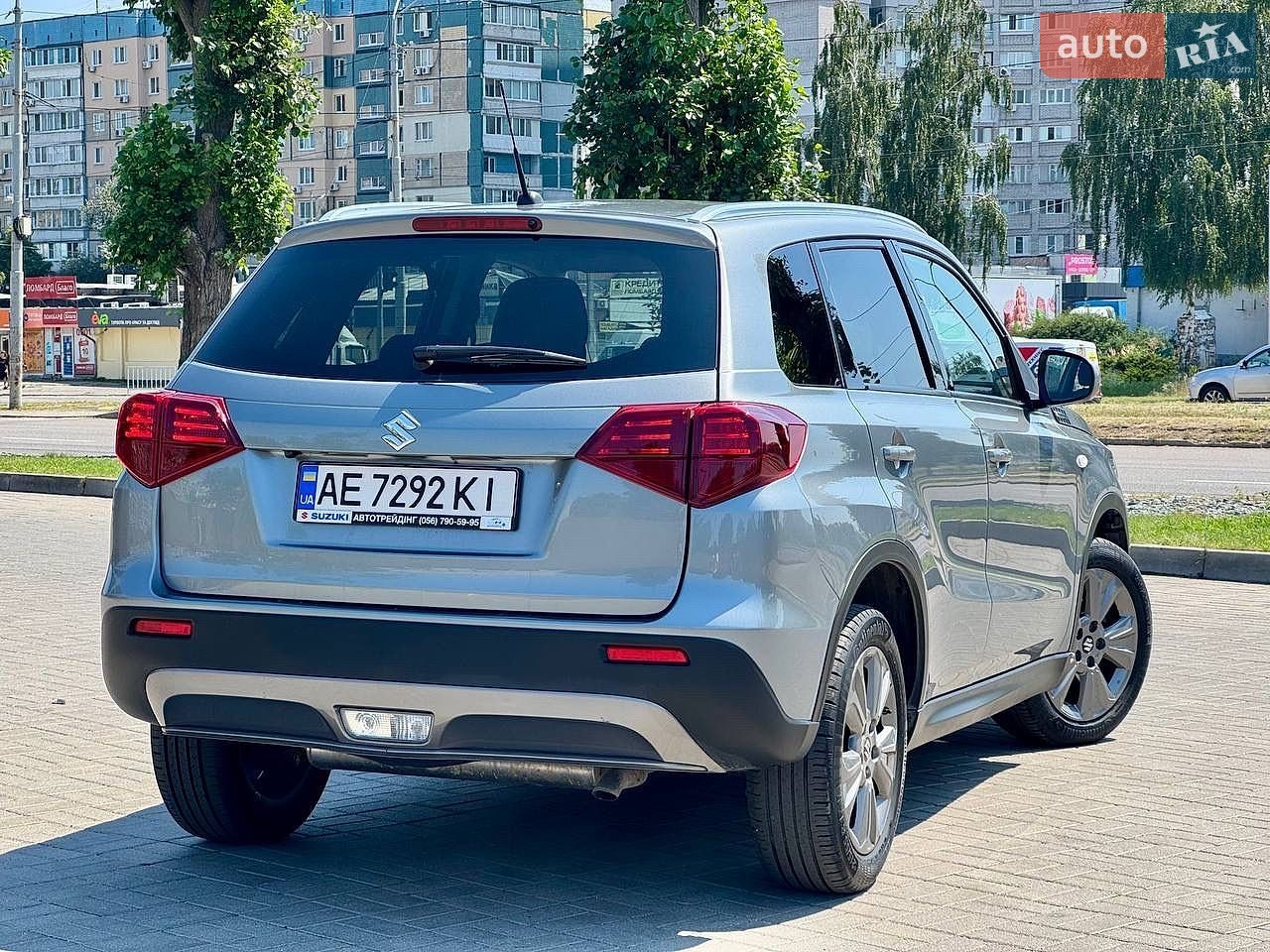 Suzuki Vitara 2019 VIN TSMLYD01S00711538 фото оголошення 2 з 35