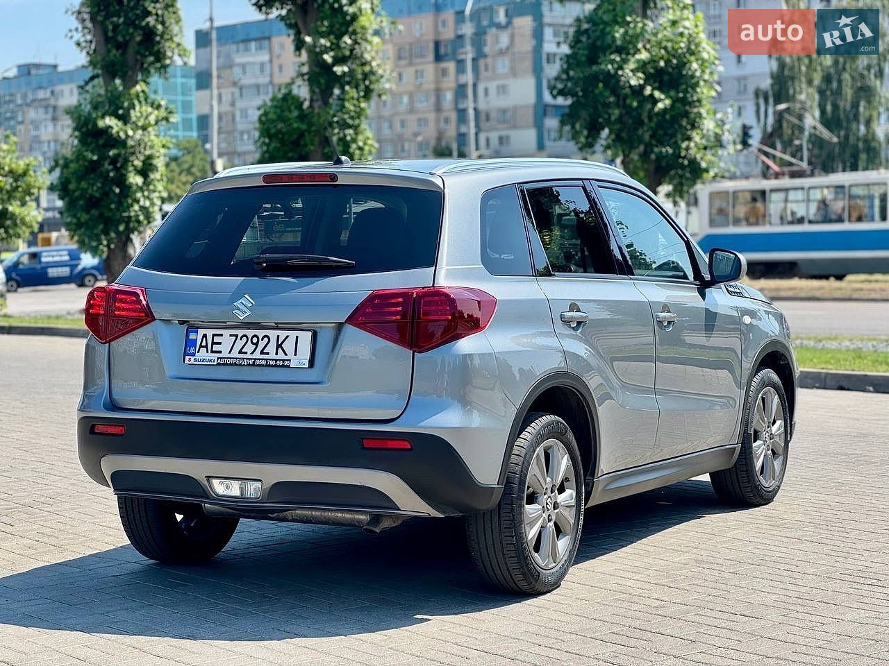 Suzuki Vitara 2019 VIN TSMLYD01S00711538 фото оголошення 8 з 35