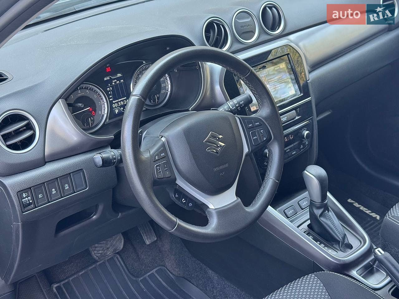 Suzuki Vitara 2019 VIN TSMLYD01S00711538 фото оголошення 14 з 35
