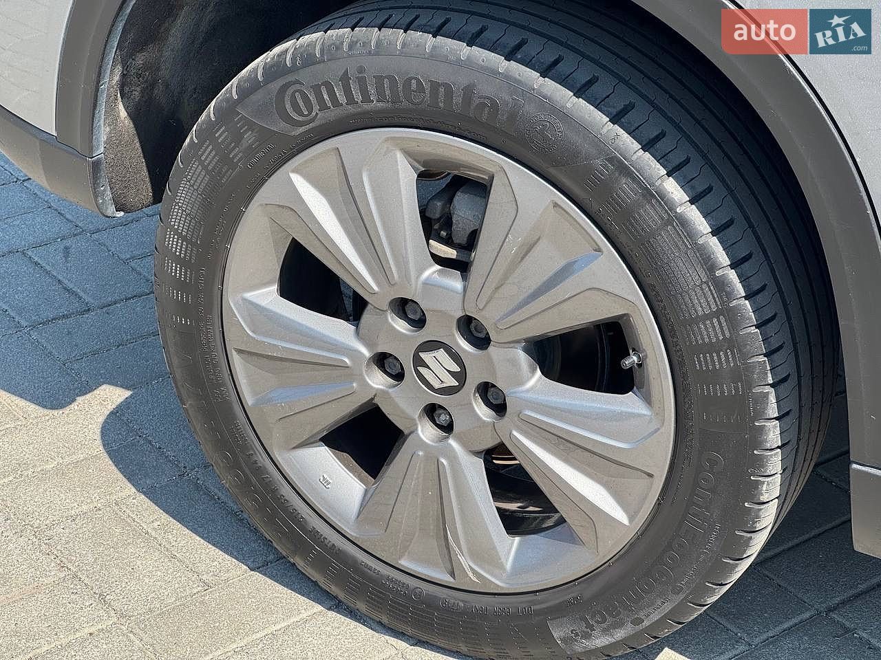 Suzuki Vitara 2019 VIN TSMLYD01S00711538 фото оголошення 31 з 35