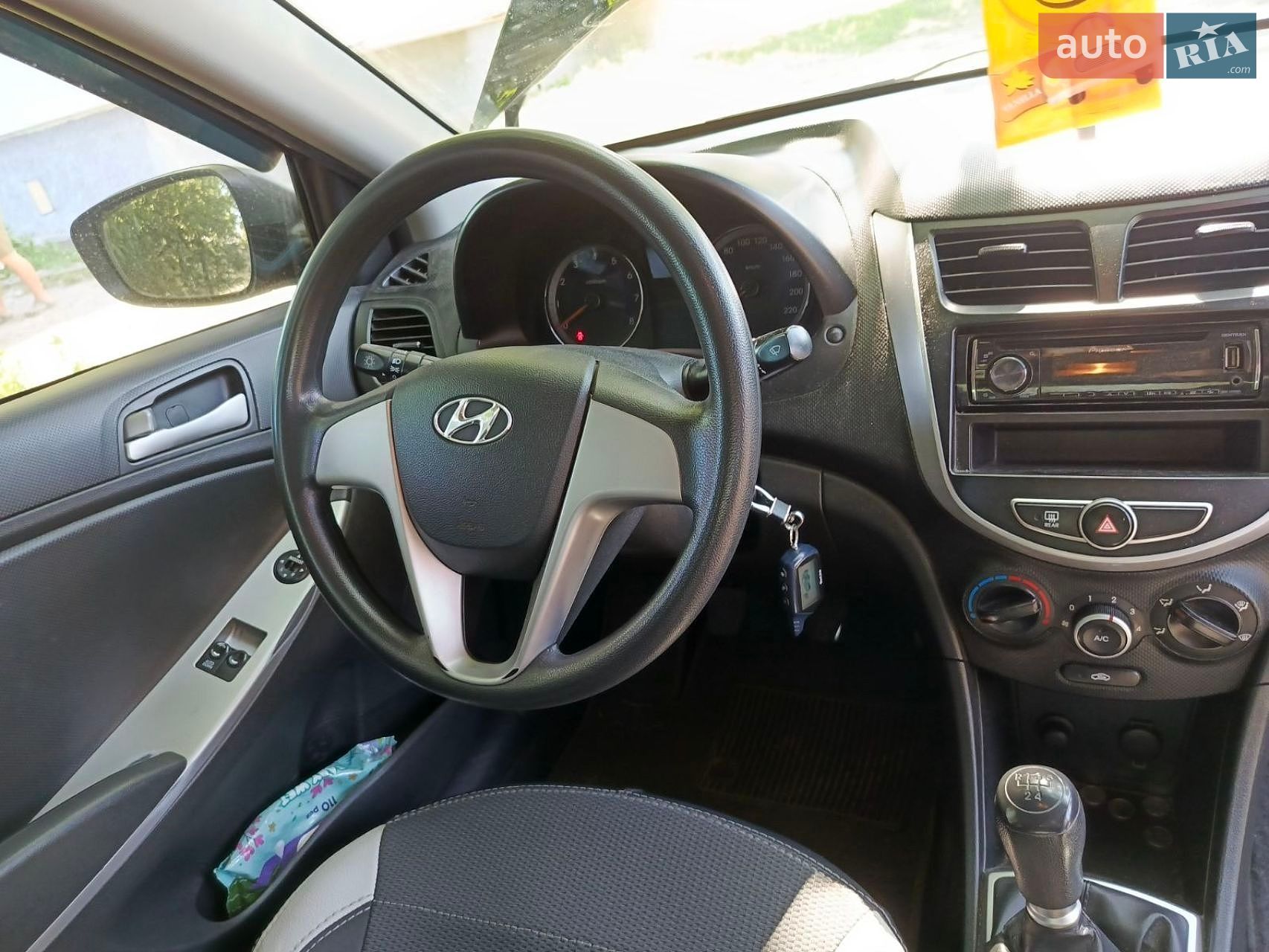 Hyundai Accent 2013 VIN Z94CT41CADR247460 фото оголошення 26 з 32