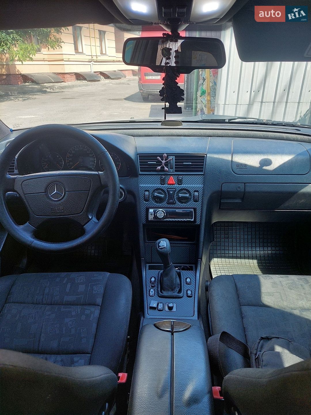 Mercedes-Benz C-Class 1996 VIN WDB2020181A403689 фото оголошення 5 з 12