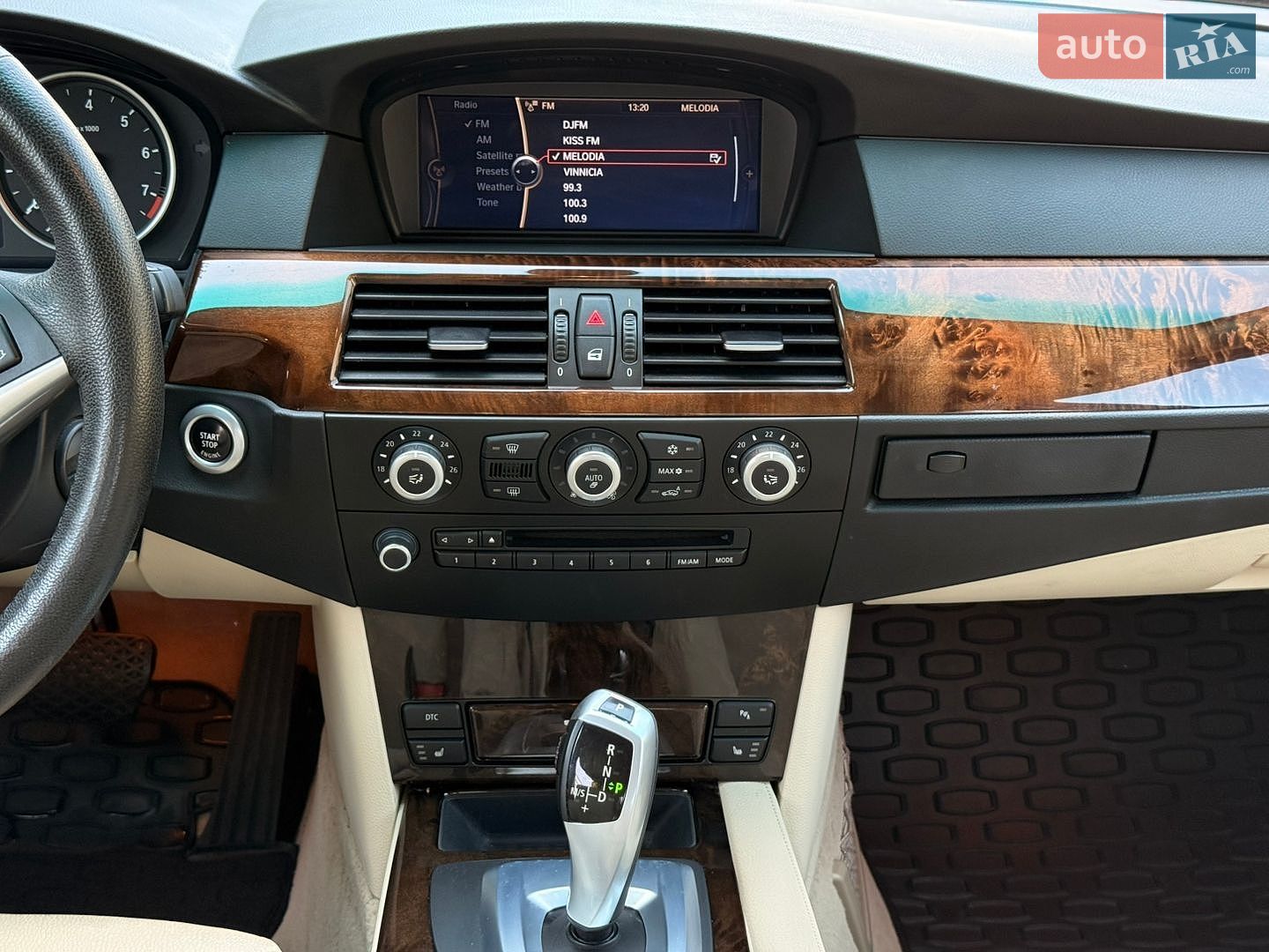 BMW 5 Series 2009 VIN WBANV9C50AC139495 фото оголошення 17 з 36
