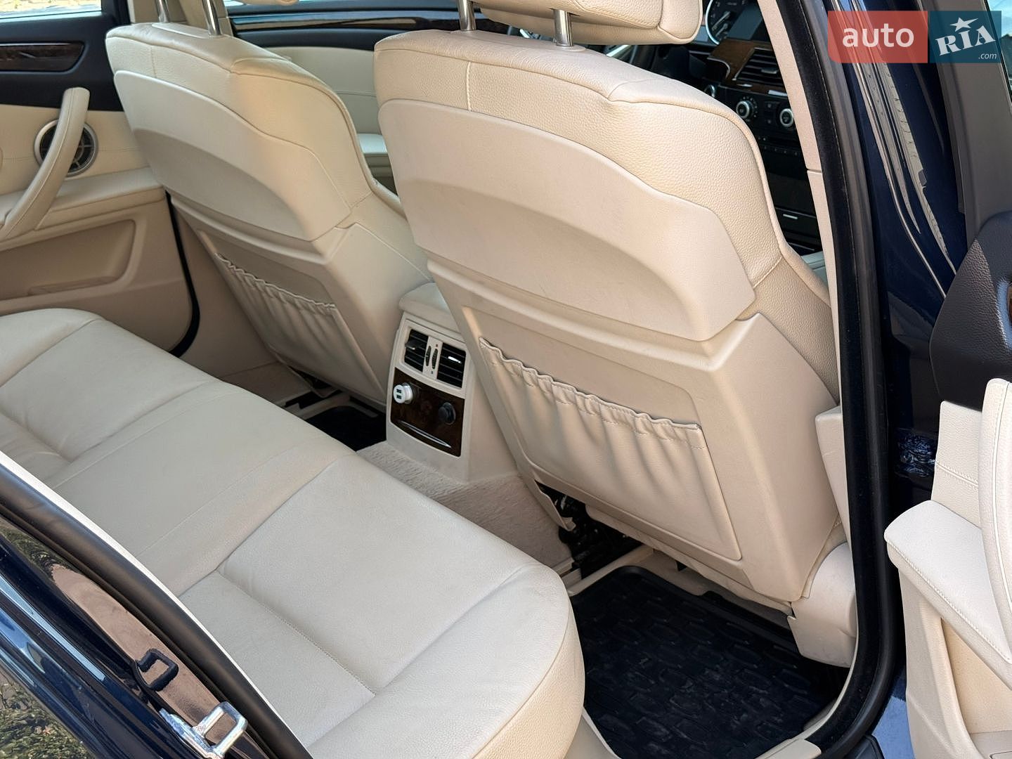 BMW 5 Series 2009 VIN WBANV9C50AC139495 фото оголошення 32 з 36