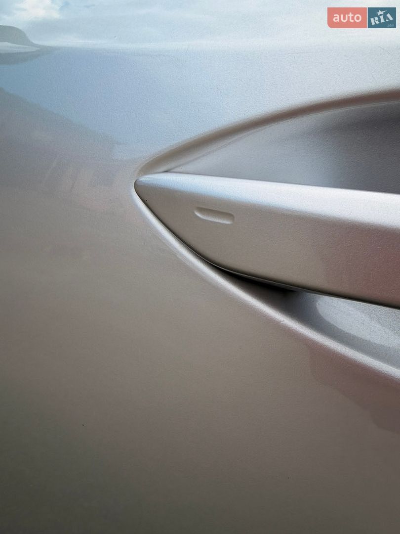 Lexus NX 2015 VIN JTJYARBZ3G2022571 фото оголошення 2 з 36