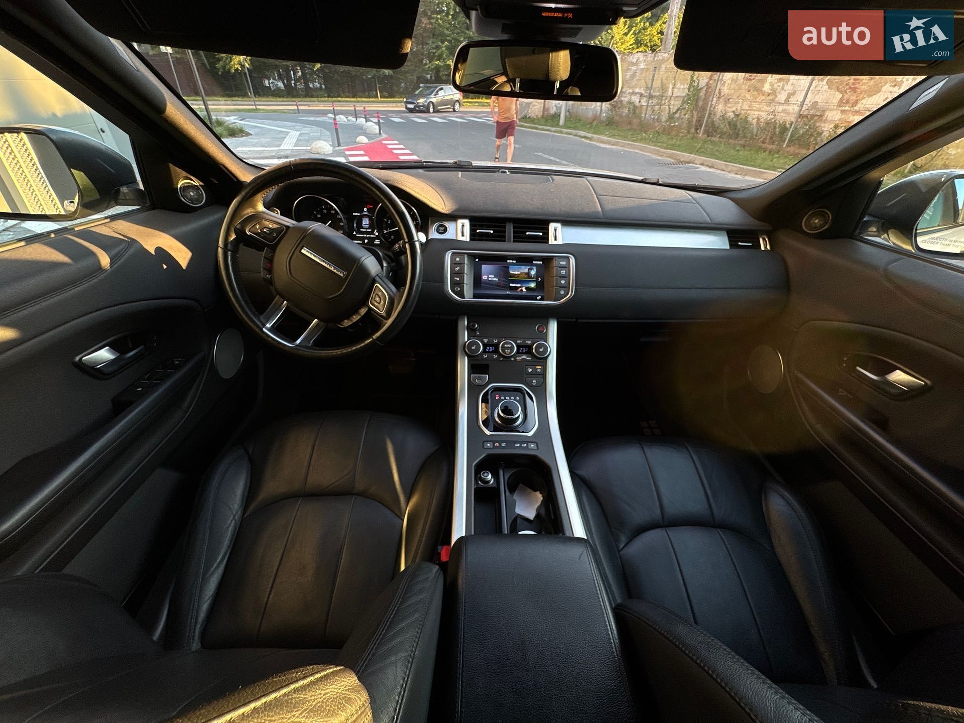 Land Rover Range Rover Evoque 2017 VIN SALVP2BG9HH217169 фото оголошення 15 з 23