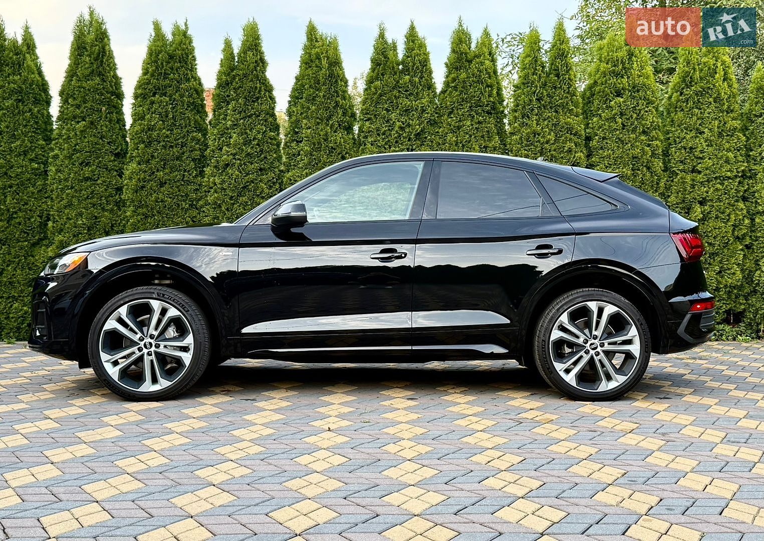 Audi Q5 Sportback 2022 VIN WA15AAFY5P2027127 фото оголошення 6 з 41