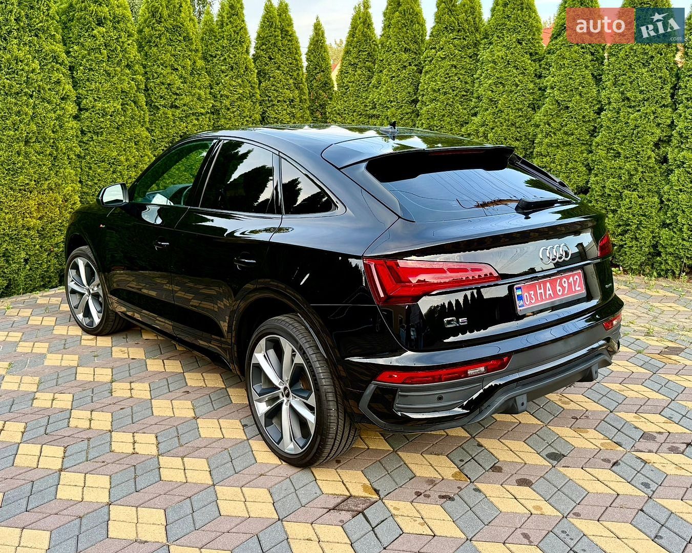 Audi Q5 Sportback 2022 VIN WA15AAFY5P2027127 фото оголошення 9 з 41