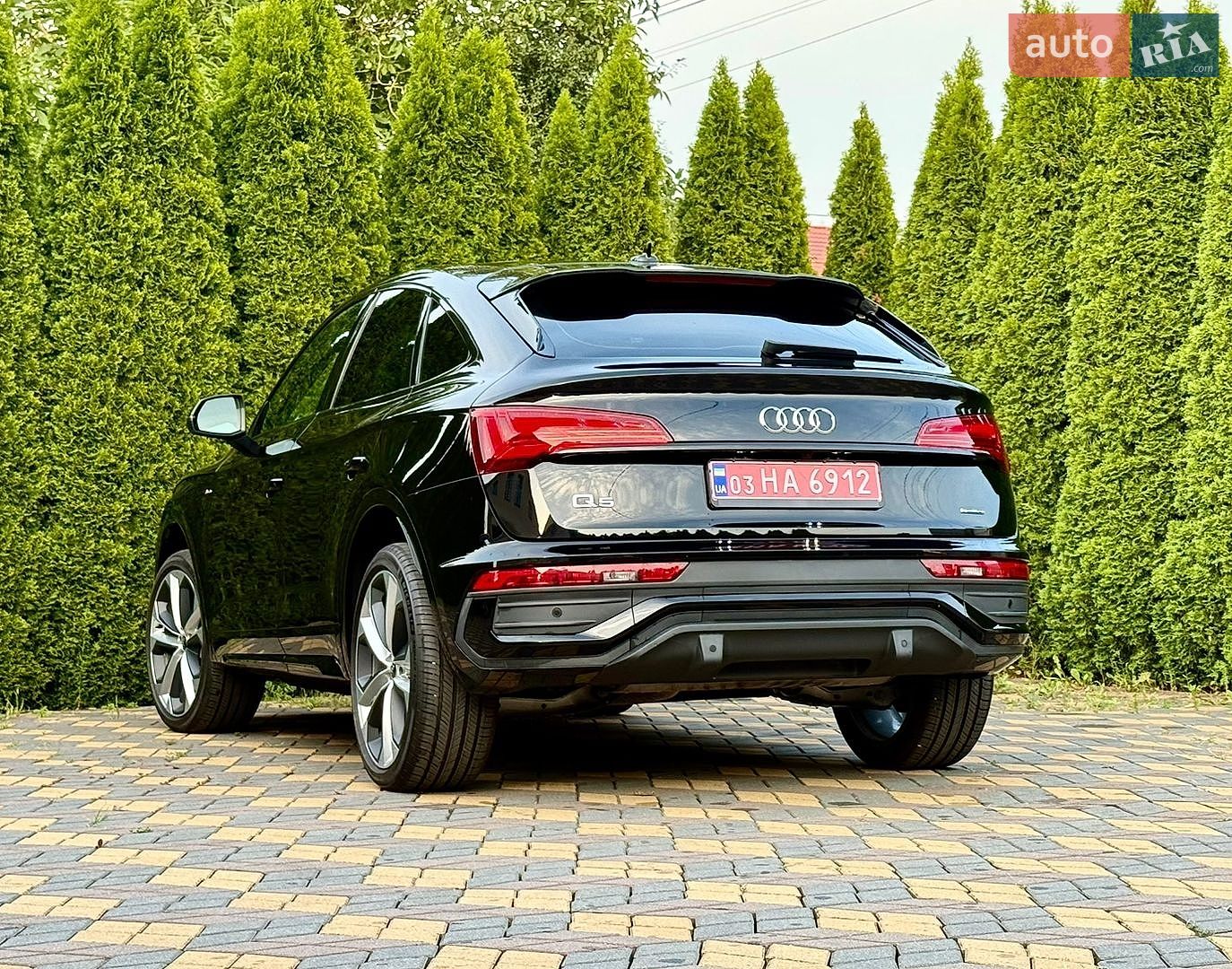 Audi Q5 Sportback 2022 VIN WA15AAFY5P2027127 фото оголошення 11 з 41