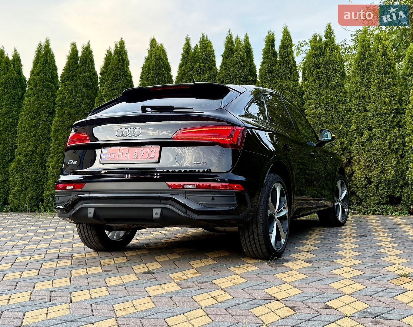 Audi Q5 Sportback 2022 VIN WA15AAFY5P2027127 фото оголошення 8 з 41