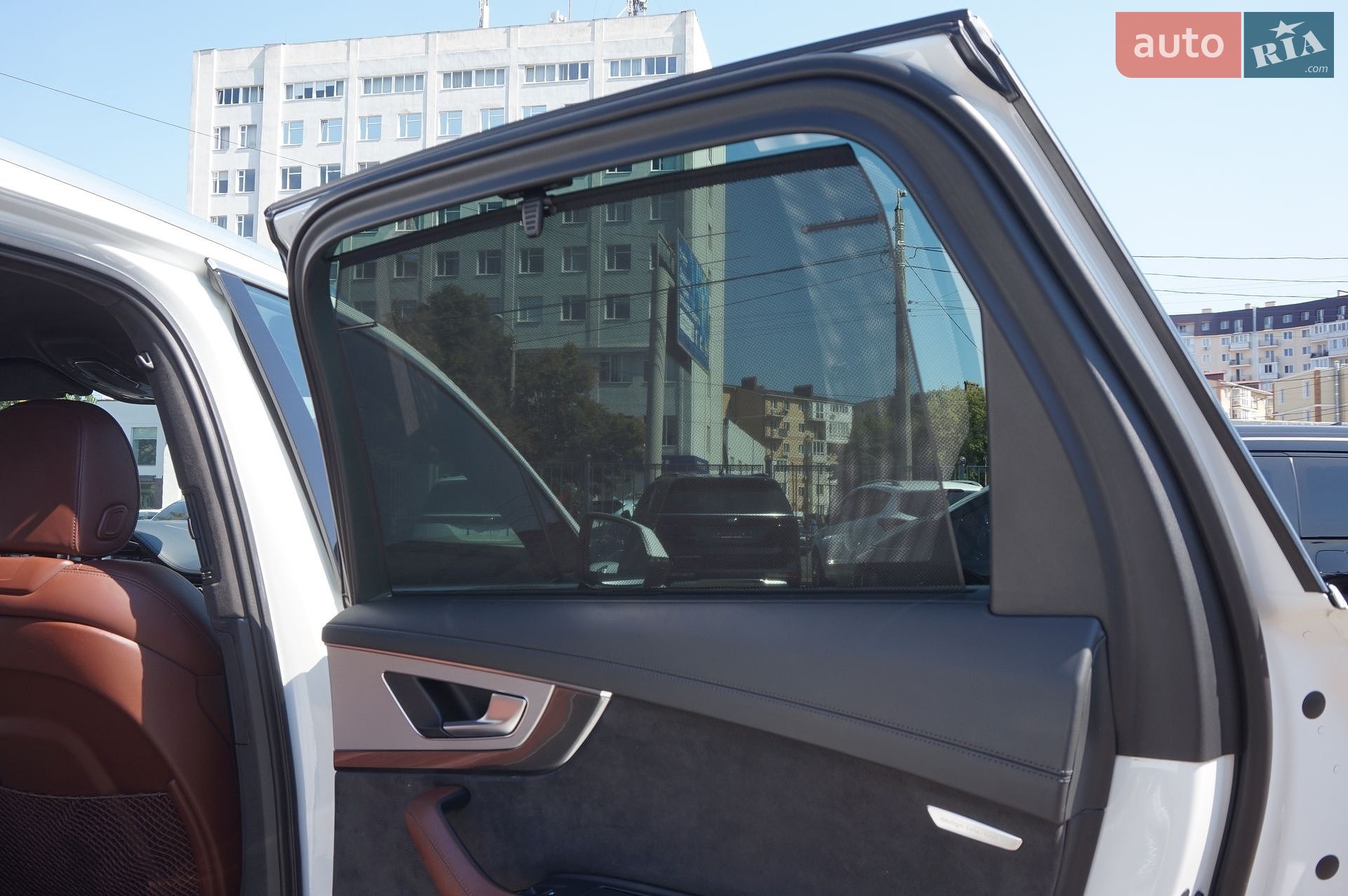 Audi Q7 2017 VIN WAUZZZ4M4JD000590 фото оголошення 32 з 87